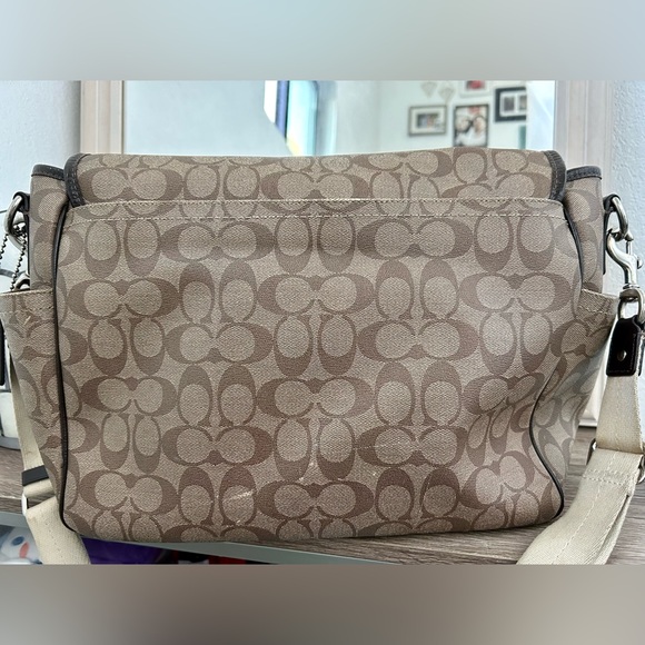 Coach crossbody diaper bag - Picture 7 of 10